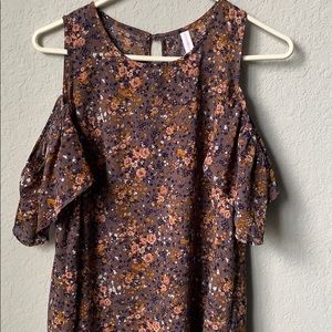 OFF THE SHOULDER FLORAL BLOUSE